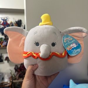 8" NWT dumbo elephant Disney squishmallow